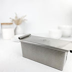 USA Pan Bakeware Pullman Loaf Pan With Cover, 9 x 4 inch, Nonstick & Quick Release Coating, Made in the USA from Aluminized Steel