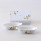 Narumi 41630-33321AZ Lucy Garden Au Gratin Dish Set, 8.7 inches (22 cm), Berry Pattern, Set of 2 Patterns, Cute, Stylish, Relief, Wedding Gift, Dishware, Microwave, Dishwasher, Oven Safe, Made in