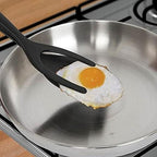 1pcs Multifunctional 2 in 1 Non Stick Bread Egg Turners Cooking Tongs Gadgets For Kitchen Utensils Spatula Cooking Tool(D)