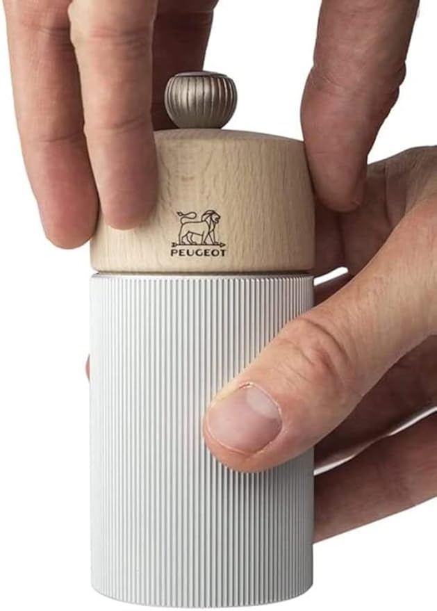 PEUGEOT- Line Pepper Mill Classic Grind Adjustment -Aluminum and PEFC Certified Wood - Made in France- Natural Color. 12 cm-4.75"