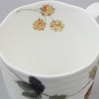 Narumi 51281-2826P Lucy Garden Mug, 12.5 fl oz (370 cc), Strawberry, Cute, Stylish, Relief, Large Gift, Microwave Warm, Dishwasher Safe, Gift Box Included