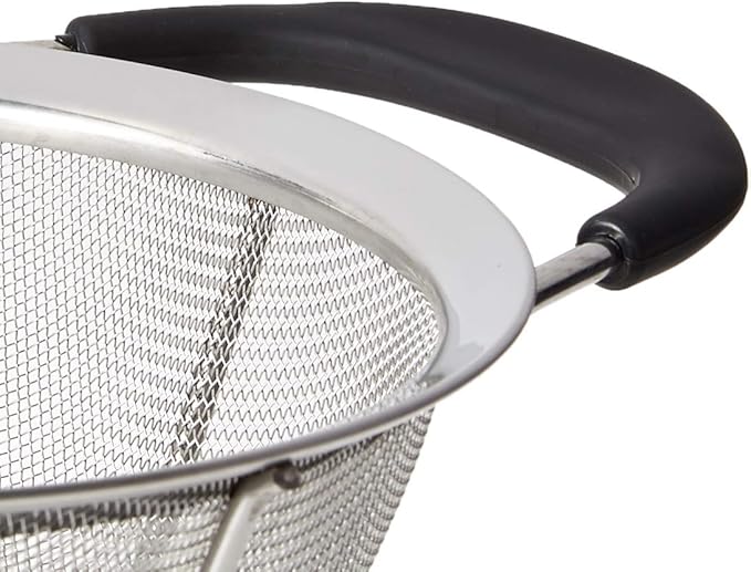 ExcelSteel Professional Quality Heavy Gauge Mesh Colander With Santopreme Handles, 6-1/2-Inch