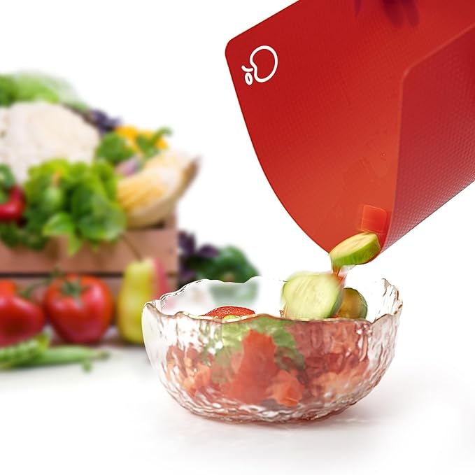Goodluck 4 Pieces Flexible Cutting Boards, BPA Free Plastic Cutting Boards for Kitchen, Non Slip Cutting Mat for Meat and Vegetables
