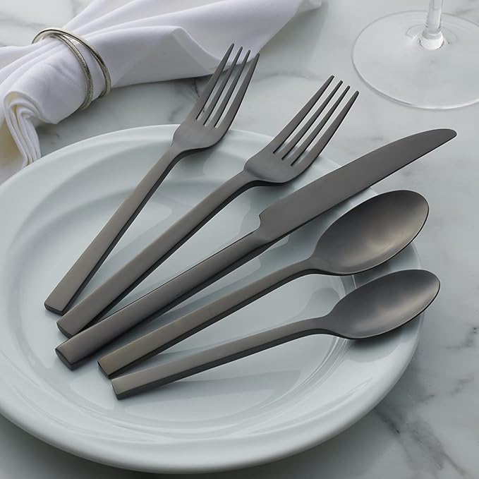 Oneida Silverware Set, Chefs Table Black 20 Piece Everyday Flatware Set, Service For 4, 18/0 Stainless Steel, Mirror Finish, Dishwasher Safe, Home And Kitchen Utensils Sets (Black, 20 Piece)