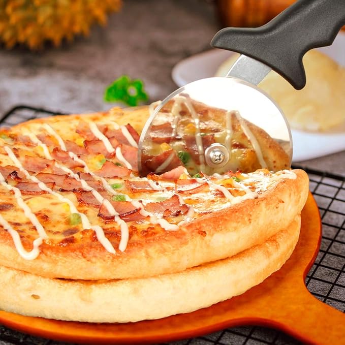 Yinghezu Pizza Cutter Wheel, Stainless Steel Slicer, 9.33-Inch Super heavy 173g, Sharp funny Classic Cutters, Kitchen Gadget with finger guard protects, For Pizza Lovers for easy dishwasher cleaning