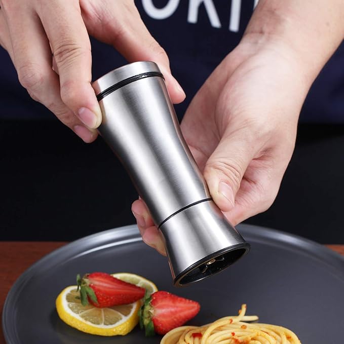 Kyraton Salt and Pepper Shakers, Stainless Steel Salt and Pepper Grinders Refillable Pepper Grinder, Pepper Mill, Salt Grinder, Salt Shaker, Salt Pepper Shaker Set of 2