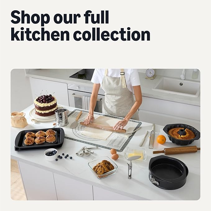 Amazon Basics Glass Baking Dishes with BPA-Free Lids, 6-Piece Set, Borosilicate Glass, Dishwasher and Oven-Safe, Linen Gray