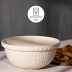 Mason Cash In the Forest S12 (4.25 Qt) Embossed Mixing Bowl | Fox (Cream)