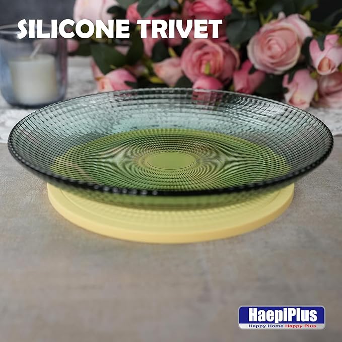 4 Pieces Silicone Trivet Mats, Pot Holders, Kitchen Tools, Heat Resistant Non-Slip Pads for Dishes, Bowls, Jar Opener, Easy to Wash and Dry Pan Cushions (Yellow)