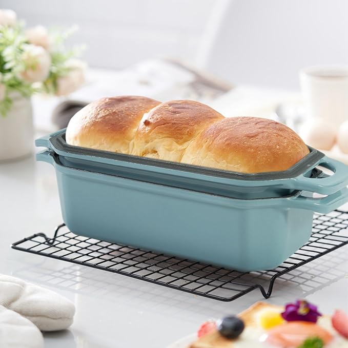 Flavehc Bread Pan Cast Iron Loaf Pan with Lid Bread Loaf Pan 8.5x4.5 Inch Loaf Pan Enameled Cast Iron Sourdough Loaf Pan, LightBlue