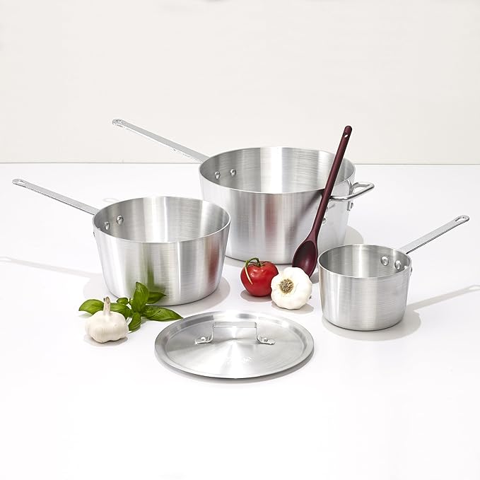 Winco Heavy-Duty Aluminum Tapered Sauce Pan, 3mm, 4.25 Quart