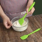 BESPORTBLE Silicone Baking Tools 5pcs Set Green Non-stick Kitchen Utensils Cooking Gadgets with Egg Whisk and Spatulas for Home Baking and Cooking