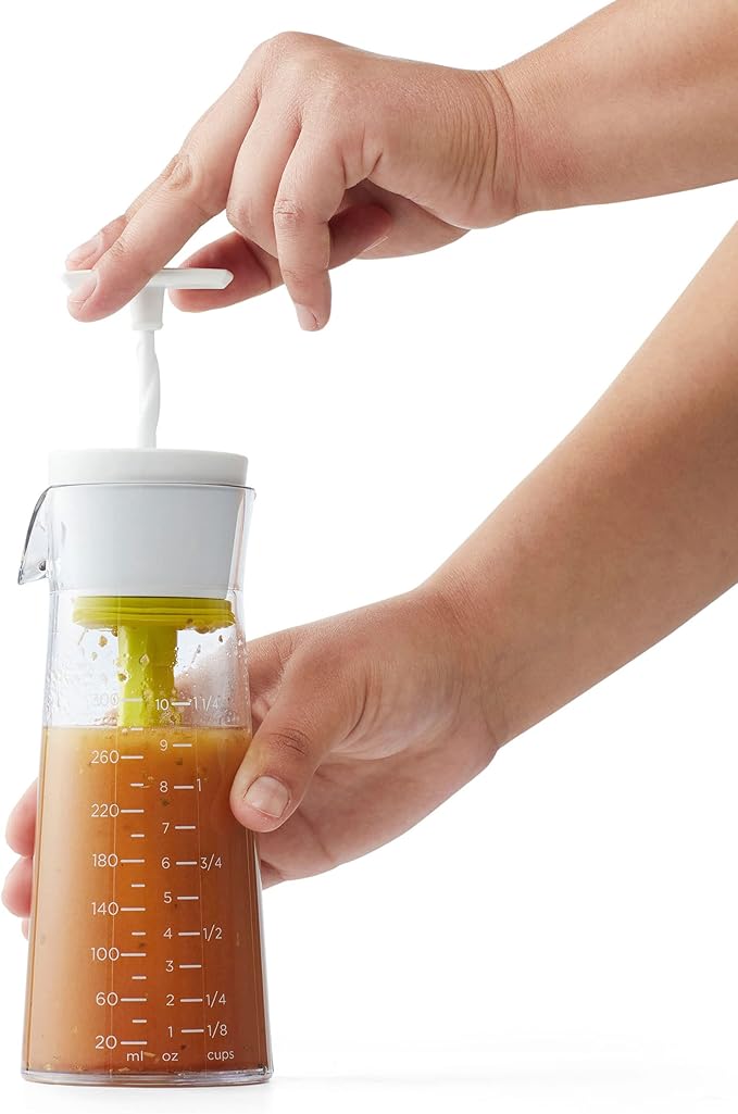 Chef'n 104-759-258 Emulstir Salad Dressing Mixer, One Size, Plastic, Arugula/Meringue