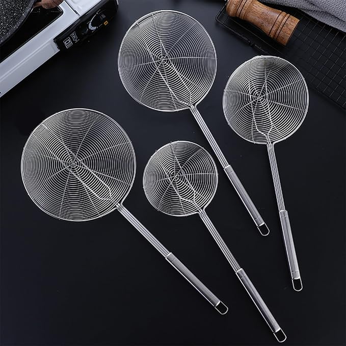 Stainless Steel Spider Skimmer, Set of 2 Professional Kitchen Pasta Strainer Spoon with Long Handle (L17 x D7.5 and L15.7 x D6)
