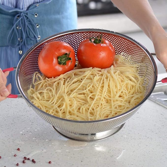 5-Quart Colander 18/8 Stainless Steel Colander Silicone Handle Large Heavy Duty Professional Kitchen Strainer Great For Pasta, Berry, Veggies, Noodles, Fruits - Pink