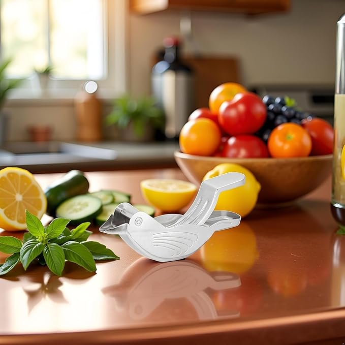 1pc Silver Manual Lemon Juicer,Exquisite Bird Stainless Steel Manual Lemon Juicer and Lime Squeezer for Orange Lemon Lime,Applied to Homes and Restaurant Fruit and Vegetable Tools