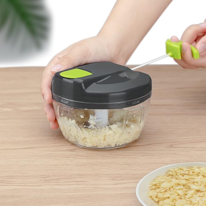 Multi-Function Manual Food Chopper & Processors with Handle and Cover,Vegetable Chopper Shredder,Garlic Press,Suitable for Onions Garlic Peppers Carrots Gingers Fruits,Ideal Gift for Kitchen(Green)