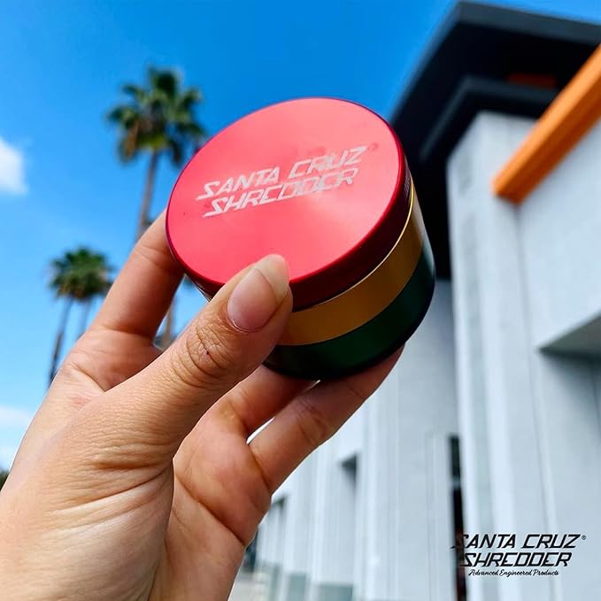 Santa Cruz Shredder Metal Herb Grinder Knurled Top for Stronger Grip 3-Piece Large 2.7" (Rasta)