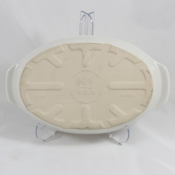 The Pampered Chef Small Oval Baker