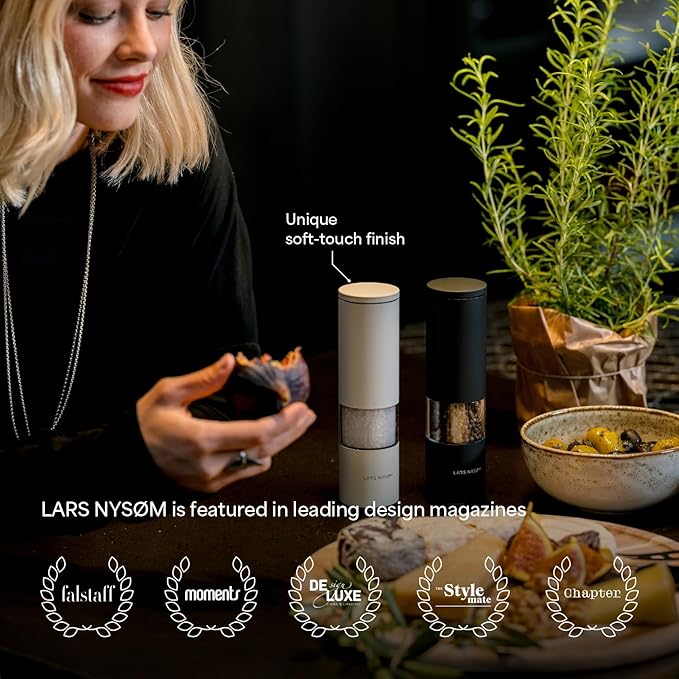 LARS NYSØM Salt and Pepper Grinder Set Manual, Stainless Steel Salt and Pepper Mills with Adjustable Ceramic Grinder I Design Spice Shakers (Blush Rose)