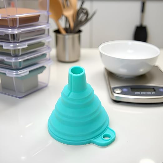 Blue Collapsible Funnel Silicone Material Large Diameter Long Neck Leakage Funnels for Water Liquid Protein Powder Transfer Specialty Tools and Gadgets