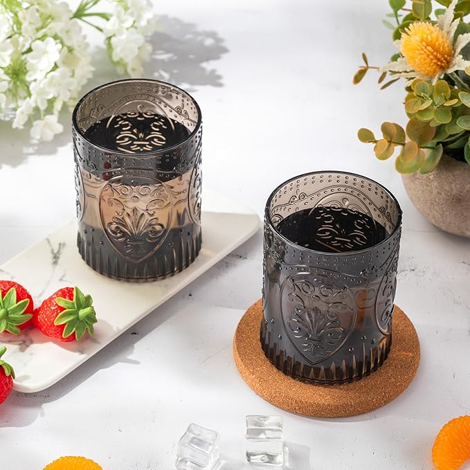 Qinyoung 24 Plastic Vintage Drinking Glasses 8.5oz Stemless Retro Embossed Wine Glasses Shatterproof Reusable Cups for Baby Shower Wedding Reception Grand Event Party (Black)