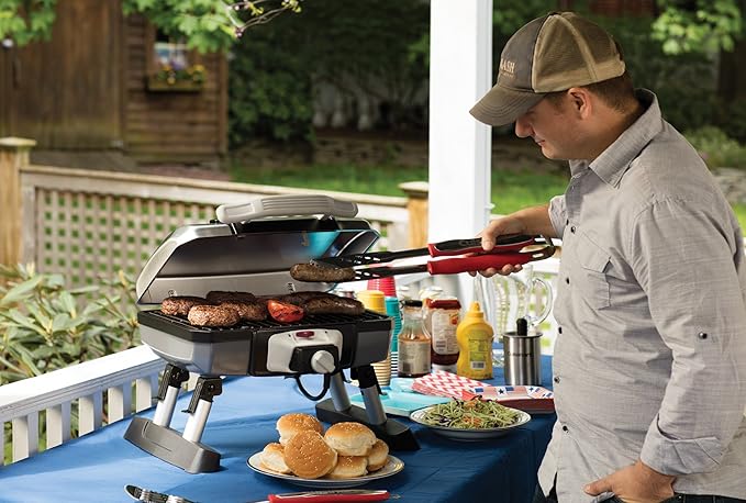 Cuisinart 3‑Piece Stainless Steel BBQ Grilling Tool Set with Grill Glove – Outdoor Grill Accessories, Perfect Grilling Gift for Men, Dads & Grill Masters, CGS-134