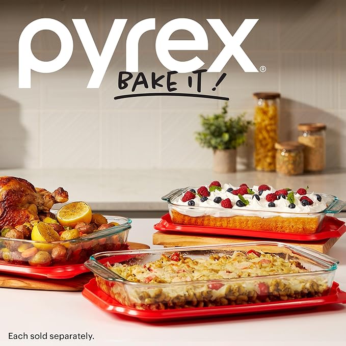 Pyrex Basics 3 QT Glass Baking Dish With Plastic Lid, Casserole Dish, Glass Food Container, Oven, Freezer And Microwave Safe, Clear Container