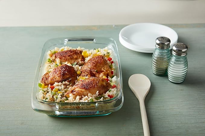 Pyrex Easy Grab 2-Qt Glass Baking Dish with Lid, Tempered Glass Baking Dish with Large Handles, Non-Toxic, BPA-Free Lid, Dishwashwer, Microwave, Freezer and Pre-Heated Oven Safe