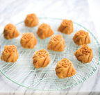 Nordic Ware Rosebud Cakelet, 2.25 Cup Capacity, Toffee
