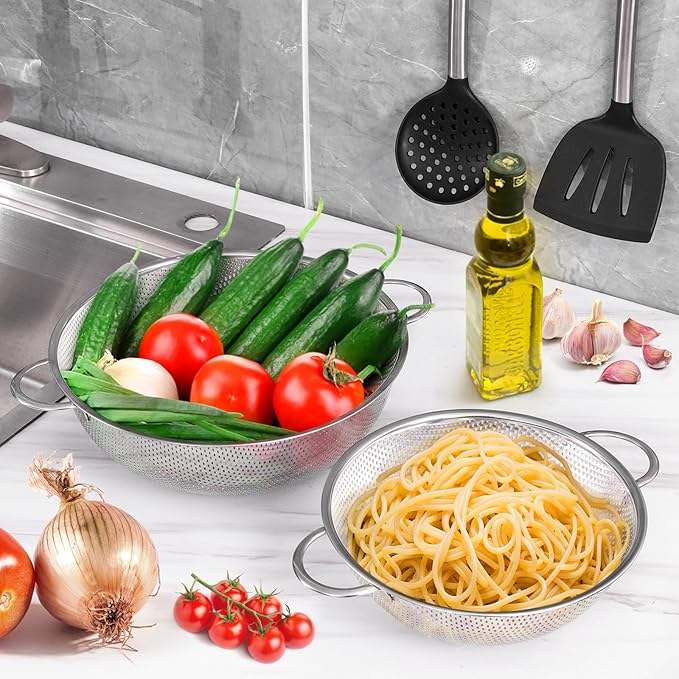 E-far Stainless Steel Colander, 3-Quart Micro-Perforated Metal Colander Strainer with Handle for Kitchen/Draining Pasta/Rinsing Vegetables Fruits, Heavy Duty & Dishwasher Safe - 8.8 Inches