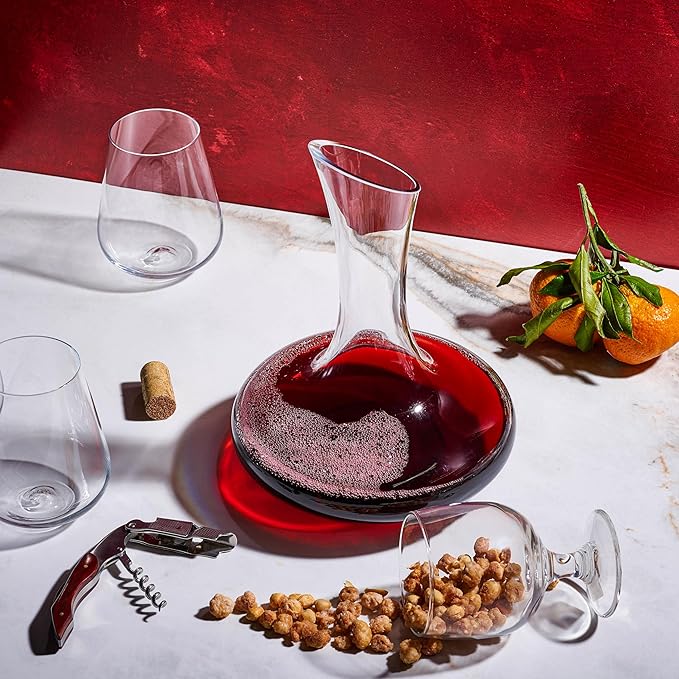 Large Elegant Red Wine Decanter Aerator Pourer - 100% Hand Blown Lead-Free Clear Crystal Glass - Wine Carafe Bottle, Wine Lovers Accessory Gift - 1600ml.