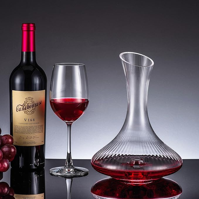 Wine Decanter with Aerator - 750ml Lead-Free Crystal Glass Red Wine Carafe, Hand Blown Vertical Stripe Design & Ergonomic Grip, Elegant Home Bar Decor for Wine Lovers, Wine Accessories (Gift Ready)
